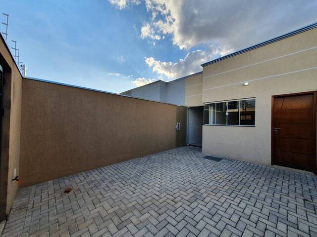 #736 - Apartamento para Venda em Pouso Alegre - MG