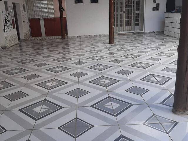 #891 - Casa para Venda em Pouso Alegre - MG