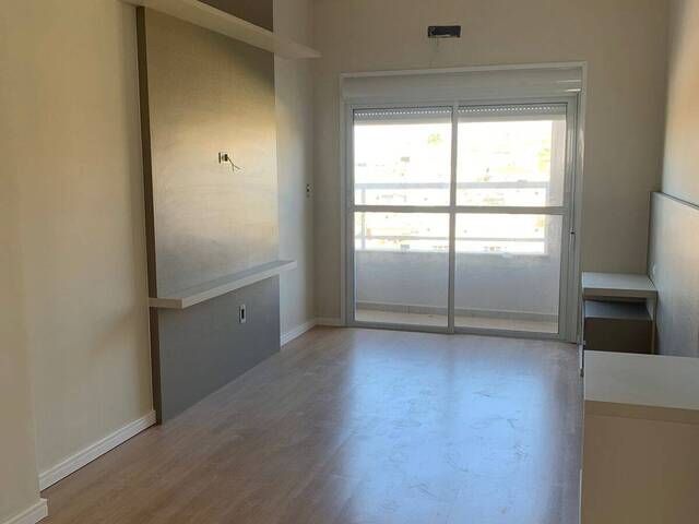 #955 - Apartamento para Venda em Pouso Alegre - MG
