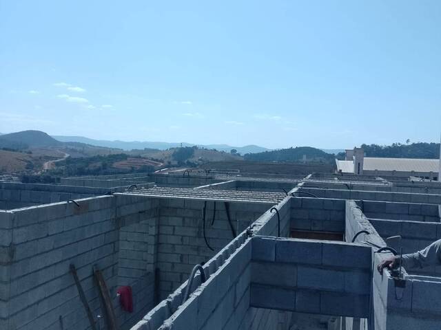 #1118 - Casa para Venda em Pouso Alegre - MG