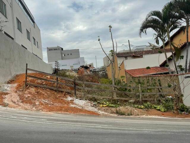 #1119 - Terreno para Venda em Pouso Alegre - MG