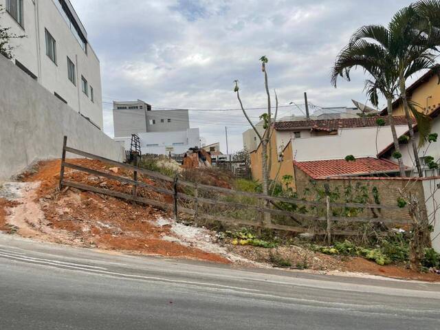 #1119 - Terreno para Venda em Pouso Alegre - MG