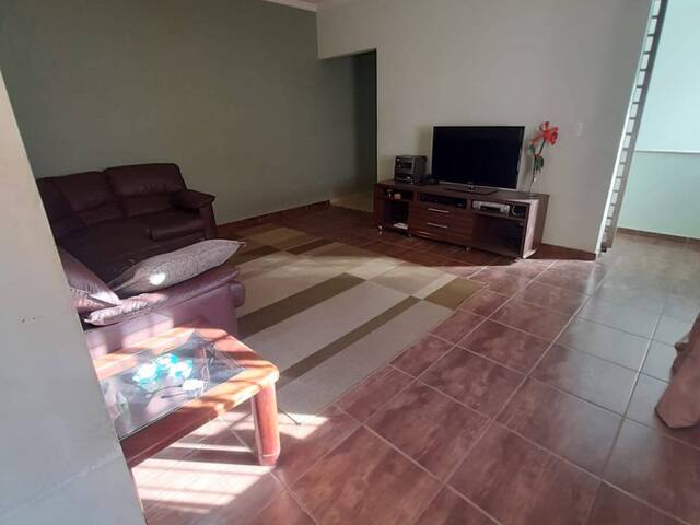Casa para Venda em Pouso Alegre - 5