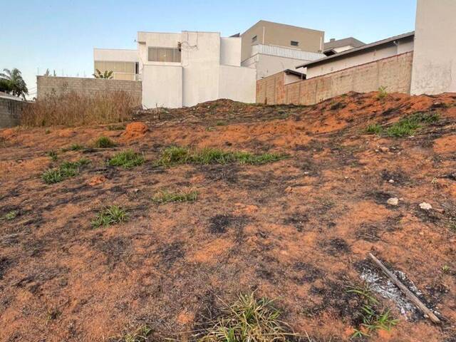 #1181 - Terreno para Venda em Pouso Alegre - MG