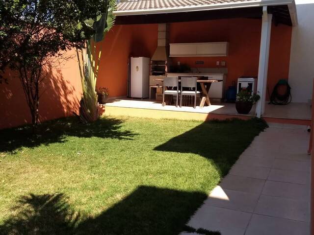 #1215 - Casa para Venda em Pouso Alegre - MG