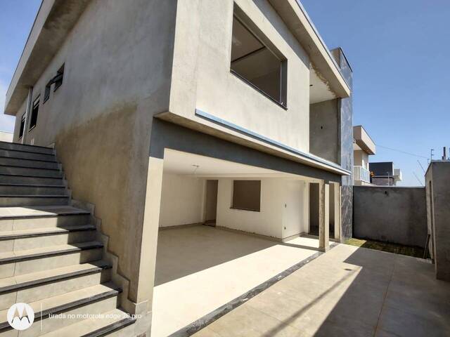 Casa para Venda em Pouso Alegre - 2