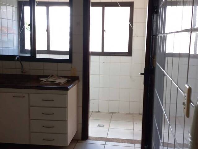 #1365 - Apartamento para Venda em Pouso Alegre - MG