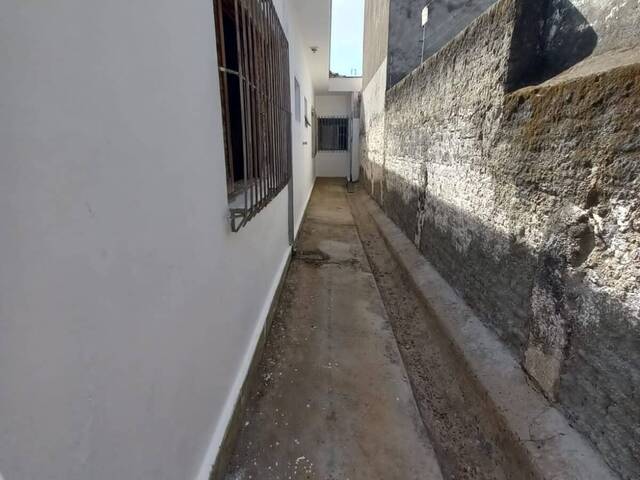 #1412 - Casa para Venda em Pouso Alegre - MG