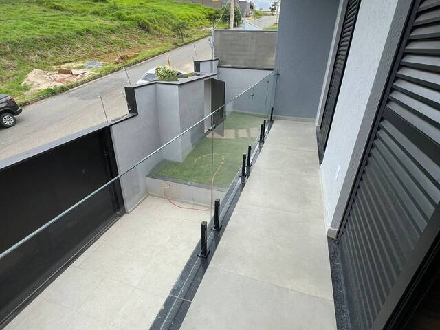 #1457 - Casa para Venda em Pouso Alegre - MG