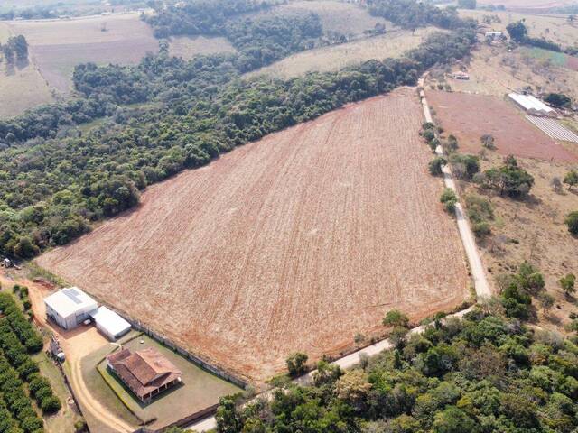 #1543 - Terreno para Venda em Pouso Alegre - MG