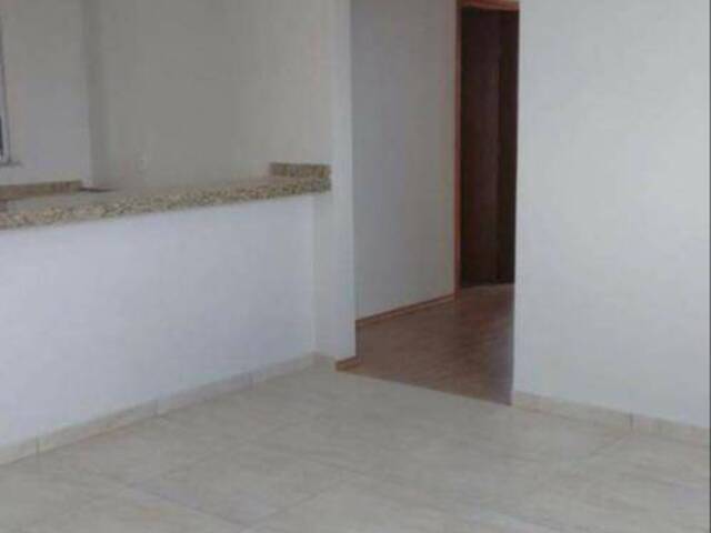 #1623 - Apartamento para Venda em Pouso Alegre - MG