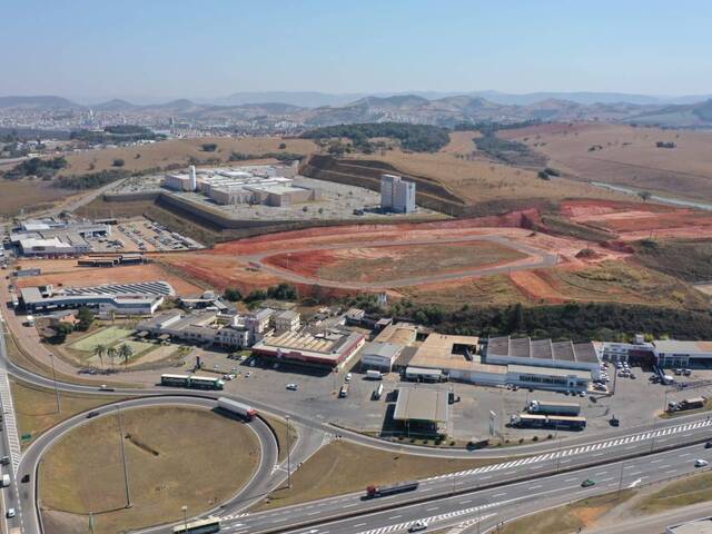 #1711 - Terreno para Venda em Pouso Alegre - MG