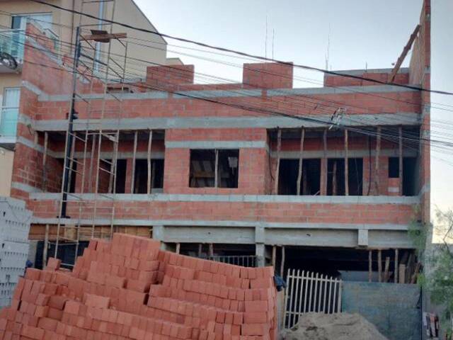 #1730 - Apartamento para Venda em Pouso Alegre - MG