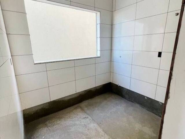 Apartamento para Venda em Pouso Alegre - 4