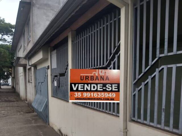 #1784 - Casa para Venda em Pouso Alegre - MG