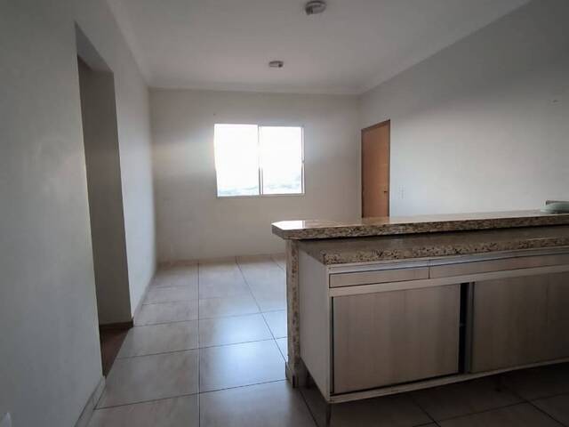 Apartamento para Venda em Pouso Alegre - 4