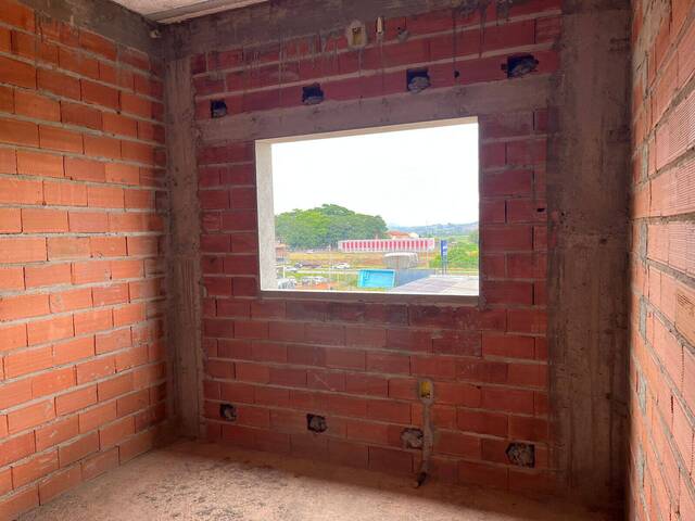 #1818 - Apartamento para Venda em Pouso Alegre - MG