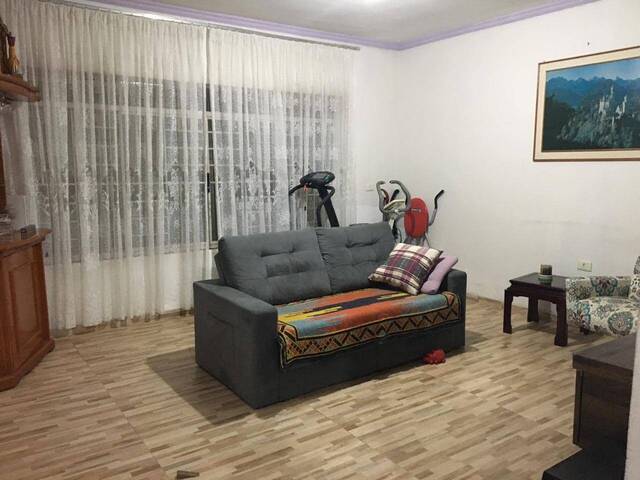#1821 - Casa para Venda em Pouso Alegre - MG