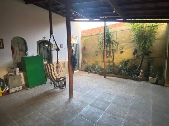 #1822 - Casa para Venda em Pouso Alegre - MG