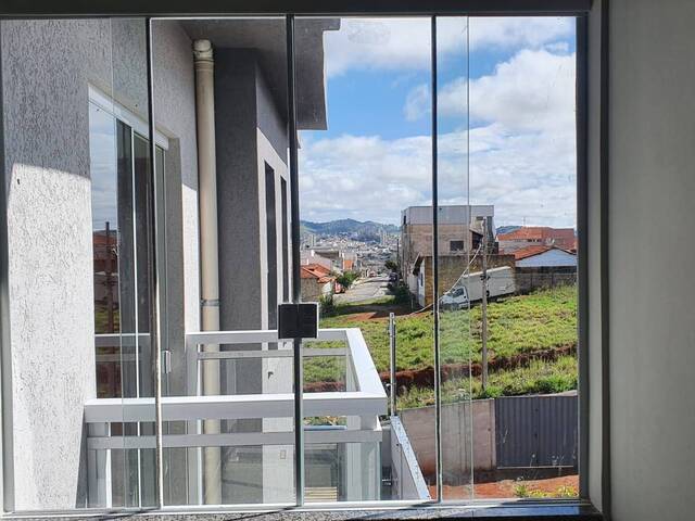 #1836 - Apartamento para Venda em Pouso Alegre - MG