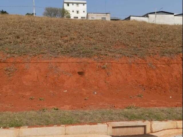 #1898 - Terreno para Venda em Pouso Alegre - MG