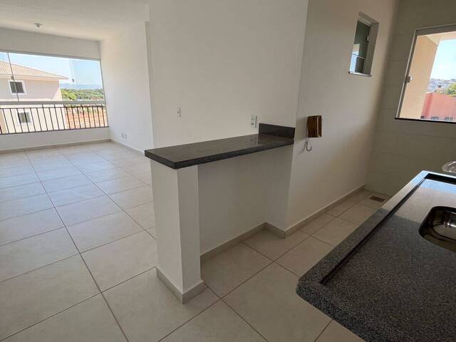 #1899 - Apartamento para Venda em Pouso Alegre - MG