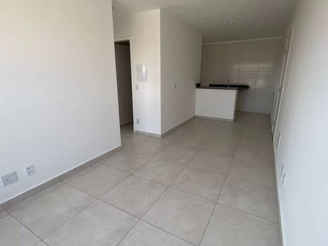#1899 - Apartamento para Venda em Pouso Alegre - MG