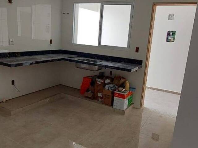 Casa para Venda em Pouso Alegre - 2