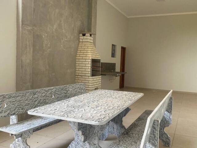 #1941 - Casa para Venda em Pouso Alegre - MG