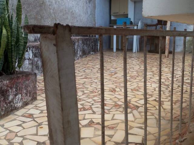 #1990 - Casa para Venda em Pouso Alegre - MG