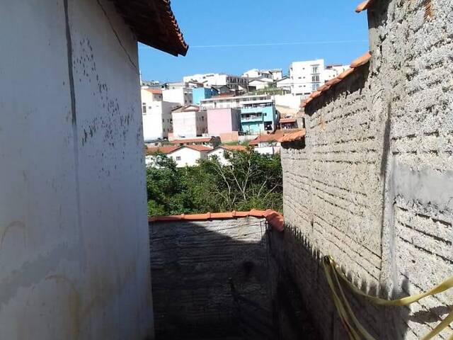 #2009 - Casa para Venda em Pouso Alegre - MG