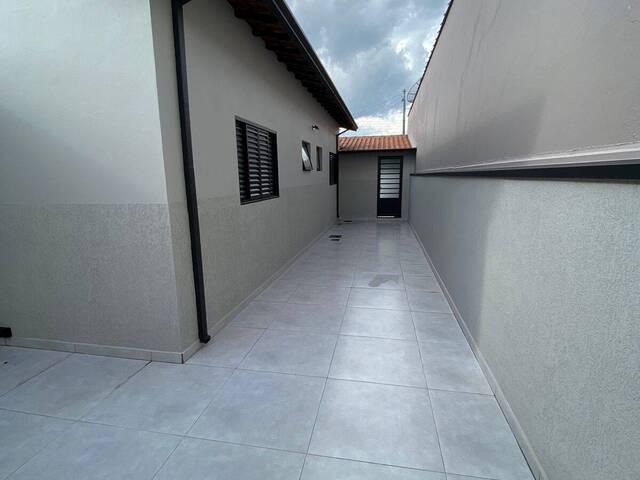 #2007 - Casa para Venda em Pouso Alegre - MG