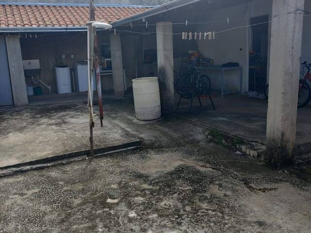 #2068 - Casa para Venda em Pouso Alegre - MG