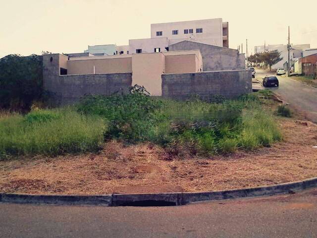 #2084 - Terreno para Venda em Pouso Alegre - MG