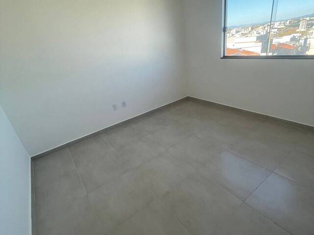 Apartamento para Venda em Pouso Alegre - 4