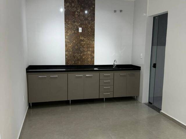 Casa para Venda em Pouso Alegre - 5