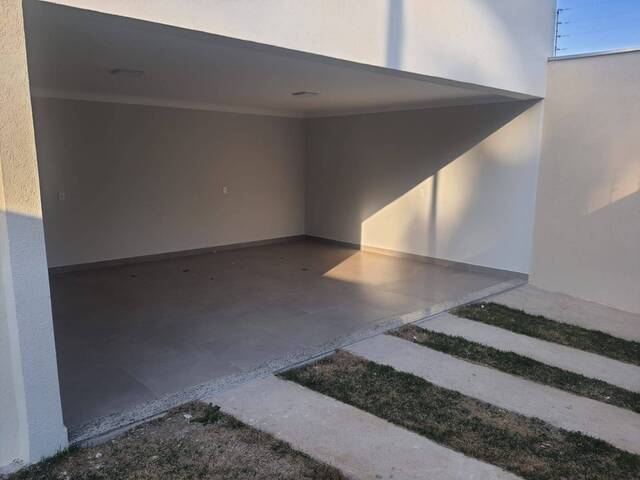 #2250 - Casa para Venda em Pouso Alegre - MG