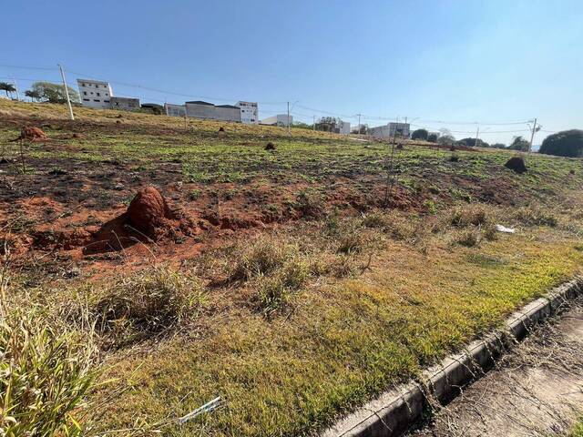 #2270 - Terreno para Venda em Pouso Alegre - MG