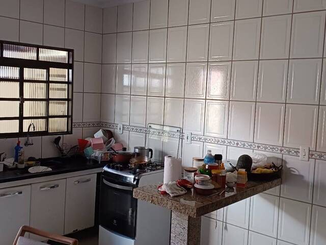 Casa para Venda em Pouso Alegre - 4