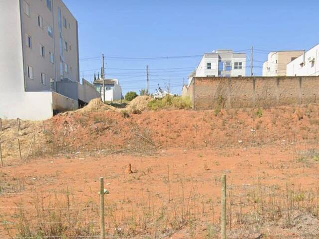 #2381 - Terreno para Venda em Pouso Alegre - MG