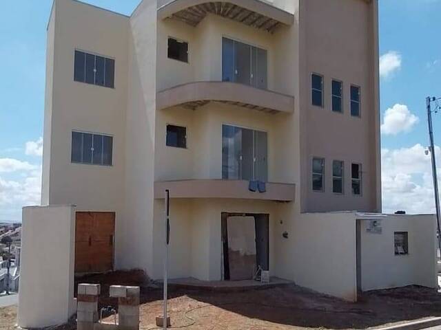 #2408 - Apartamento para Venda em Pouso Alegre - MG