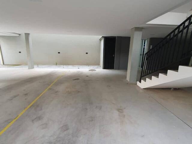 Apartamento para Venda em Pouso Alegre - 2