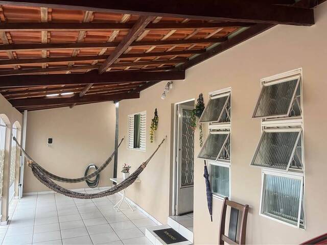 #2647 - Casa para Venda em Pouso Alegre - MG