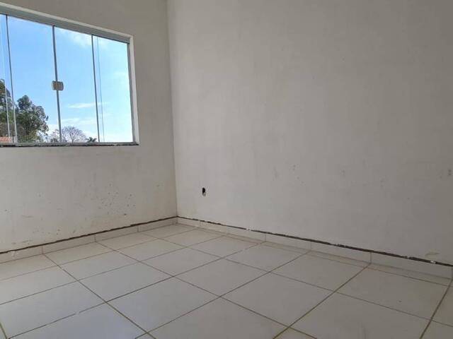 #2408 - Apartamento para Venda em Pouso Alegre - MG