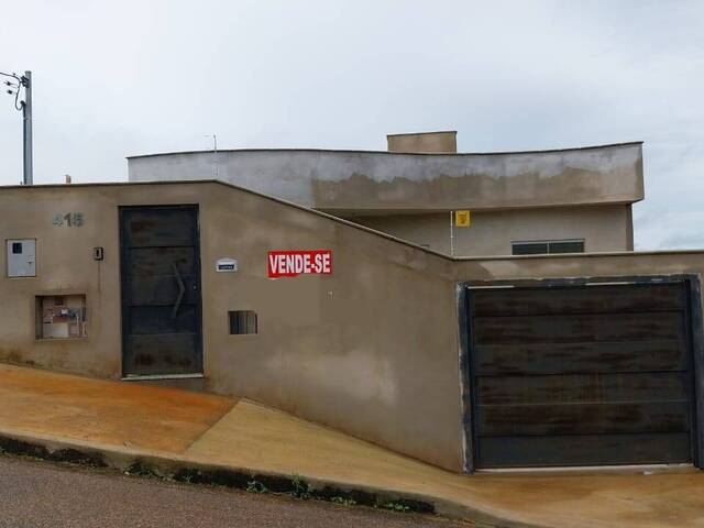 #2674 - Casa para Venda em Pouso Alegre - MG