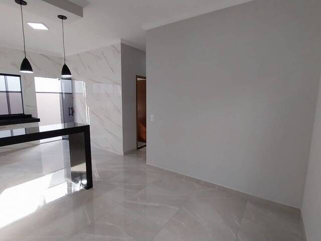 Casa para Venda em Pouso Alegre - 4