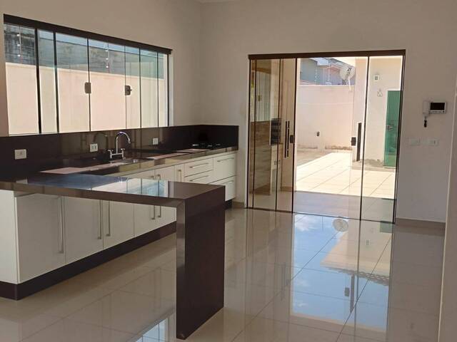 #2788 - Casa para Venda em Pouso Alegre - MG