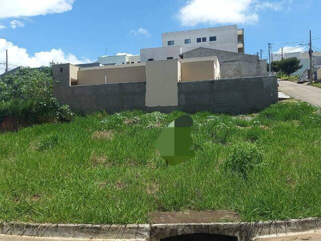 Venda em Parque Real - Pouso Alegre