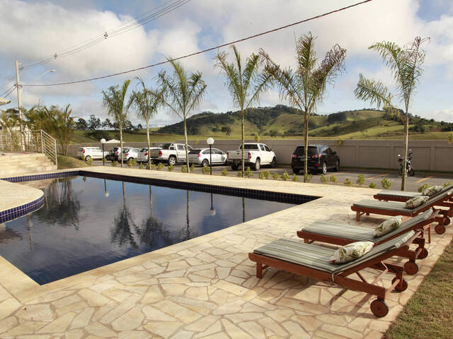 #2952 - Apartamento para Venda em Pouso Alegre - MG - 2