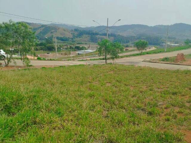 #2976 - Área para Venda em Congonhal - MG - 2